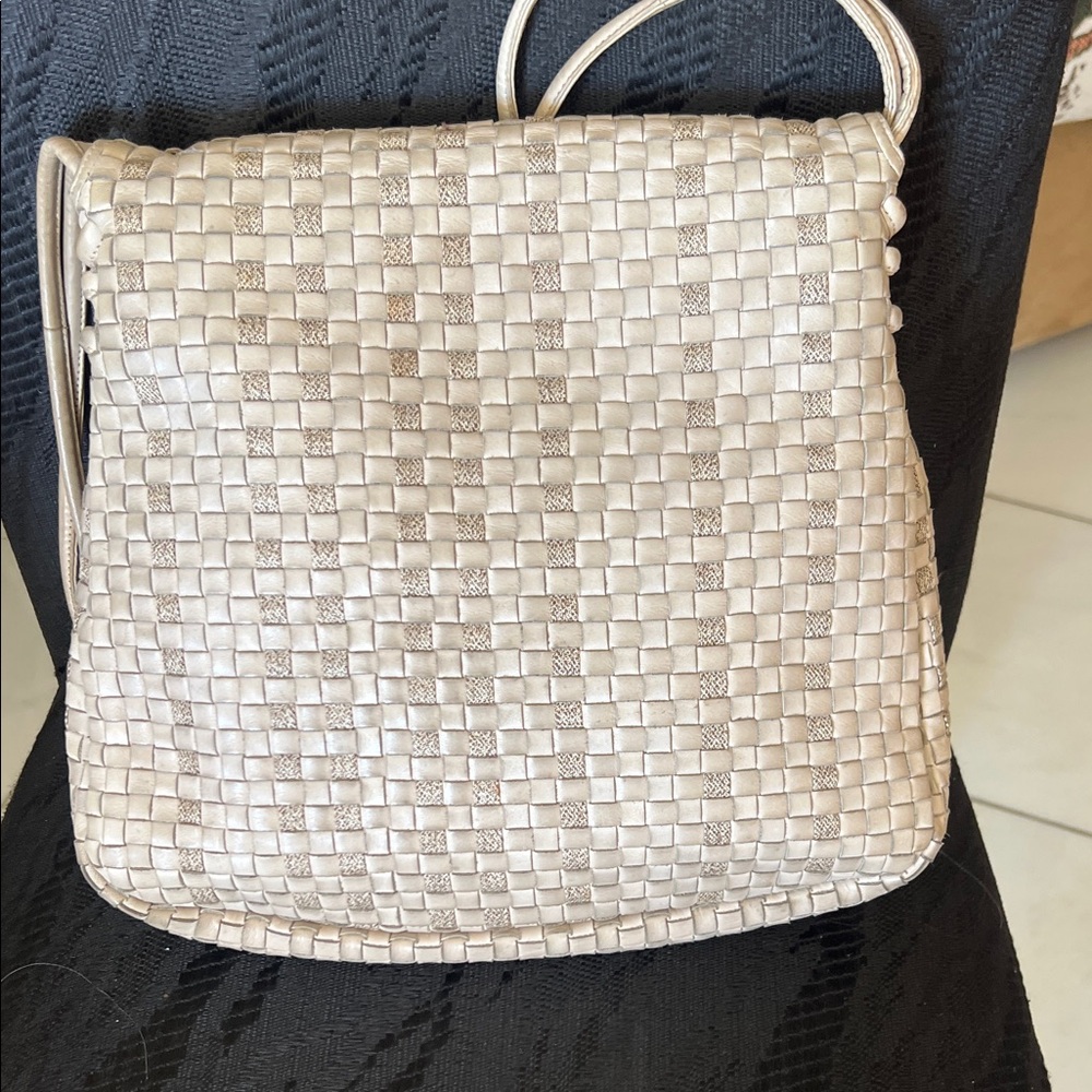 Bottega Veneta Beige Cream Woven Leather Crossbody Bag - Picture 4 of 4